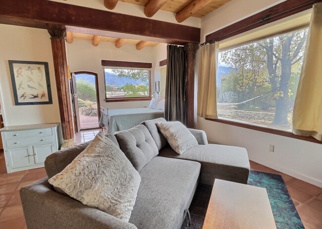 Photo - 29 Las Animas Rd