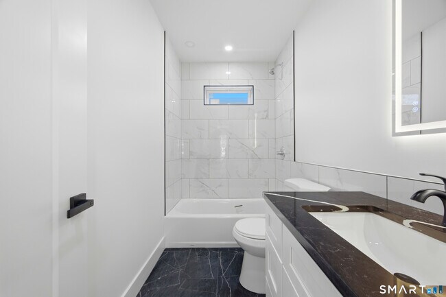 Photo - 145 Crystal Ave Unit 3