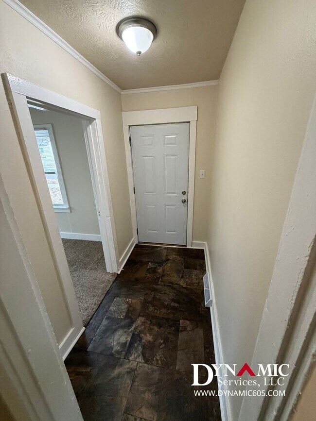 Photo - 4+ Bedroom, 2 Bath House By Augustana and USF