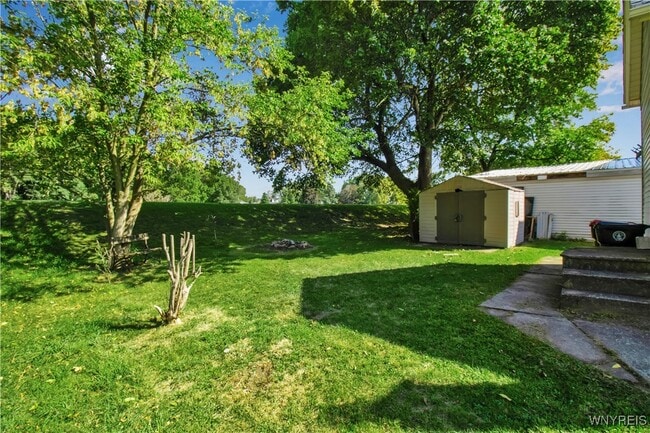 Photo - 63 St John St