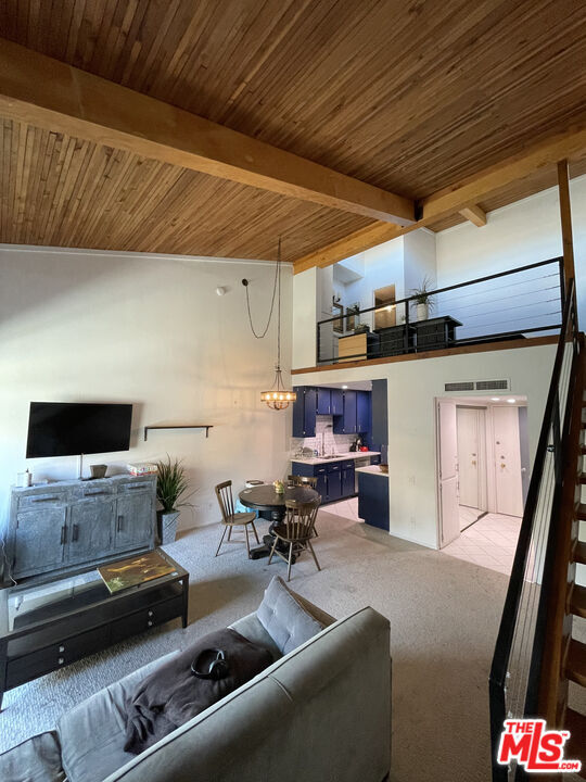 Photo - 5460 White Oak Ave Unidad C334