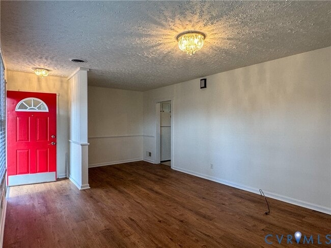 Photo - 3305 Luray St