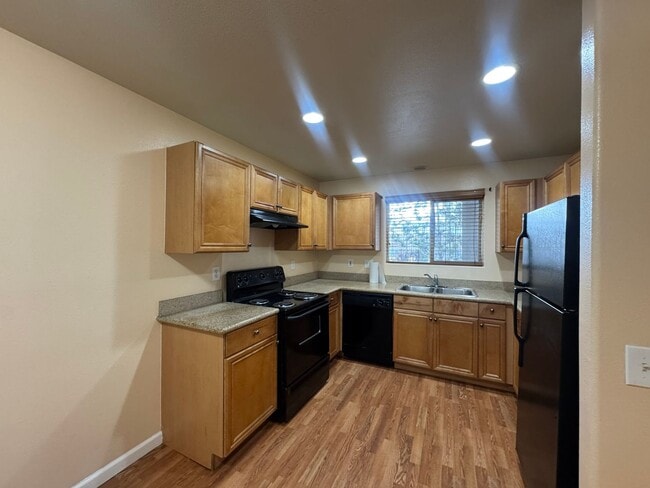 Photo - Clean & Comfortable 2 Bed / 1 Bath Condo – Central Sparks – $1,550/mo *Lesley Reilly Property*