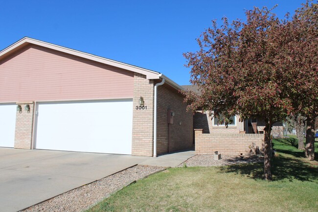 Beautiful 4 Bedroom Home in Midtown Fort C... - Beautiful 4 Bedroom Home in Midtown Fort C...