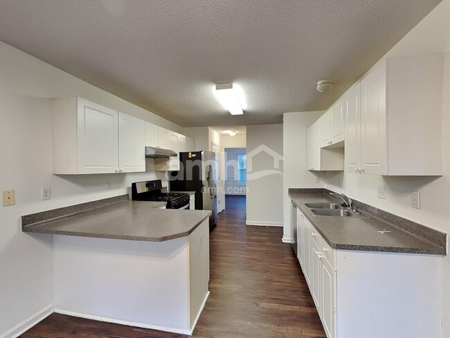 Photo - 5705 Wandering Vine Trl SE