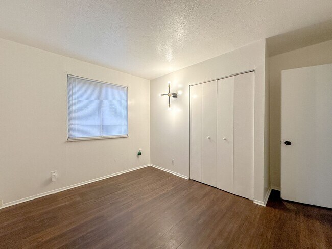 Photo - 1943 Preston Ave Unit 1943