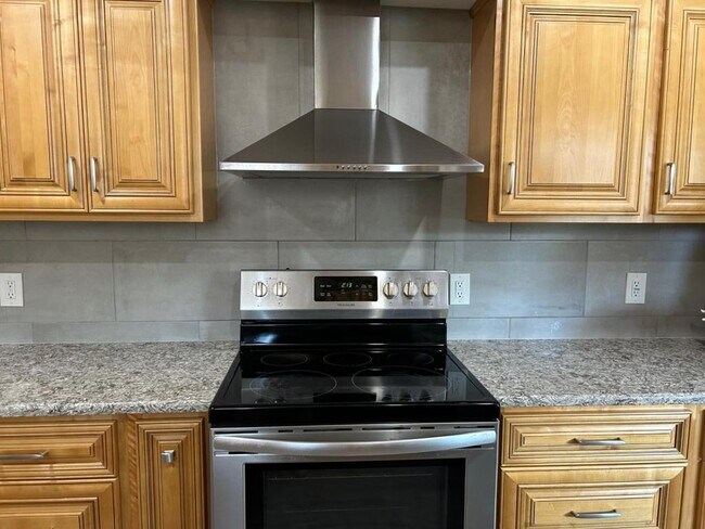 Photo - 2904 NW Liberty Ave