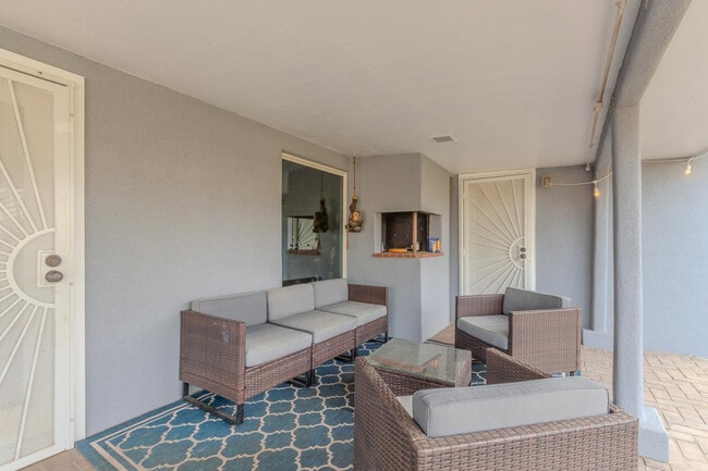 Photo - 3730 E Kings Ave