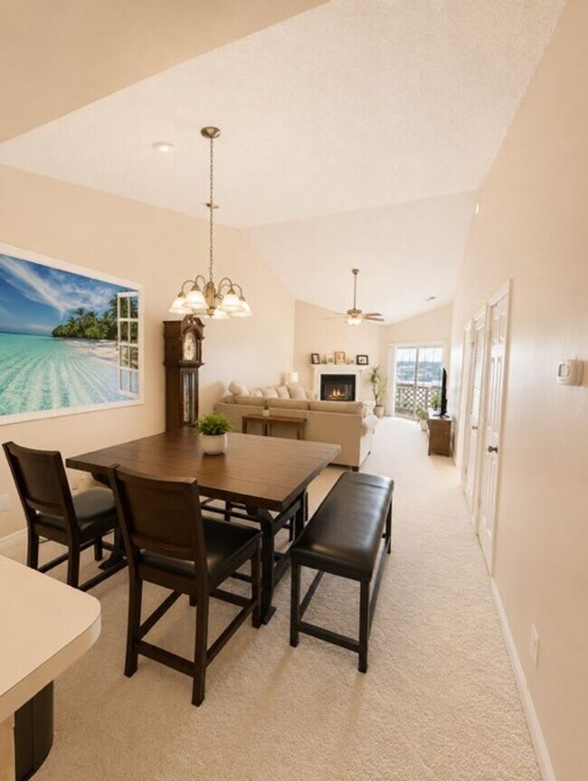 Photo - Harbour Point Condos Unit 302