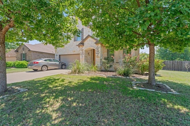 Photo - 1109 Hyde Park Dr