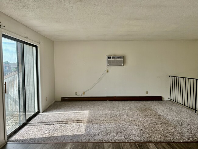 Photo - 1153 Country Ln