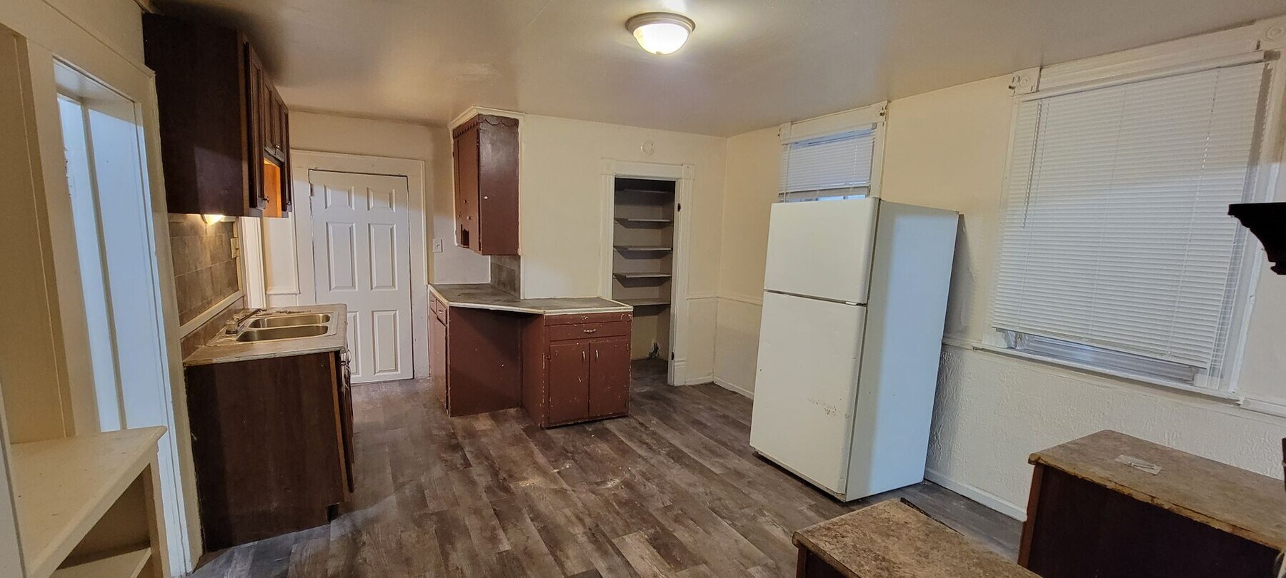 Photo - 2012-2014-2014 W Lincoln Ave Unit 2012