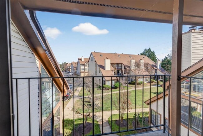 Photo - 6017 Curtier Dr Unidad F