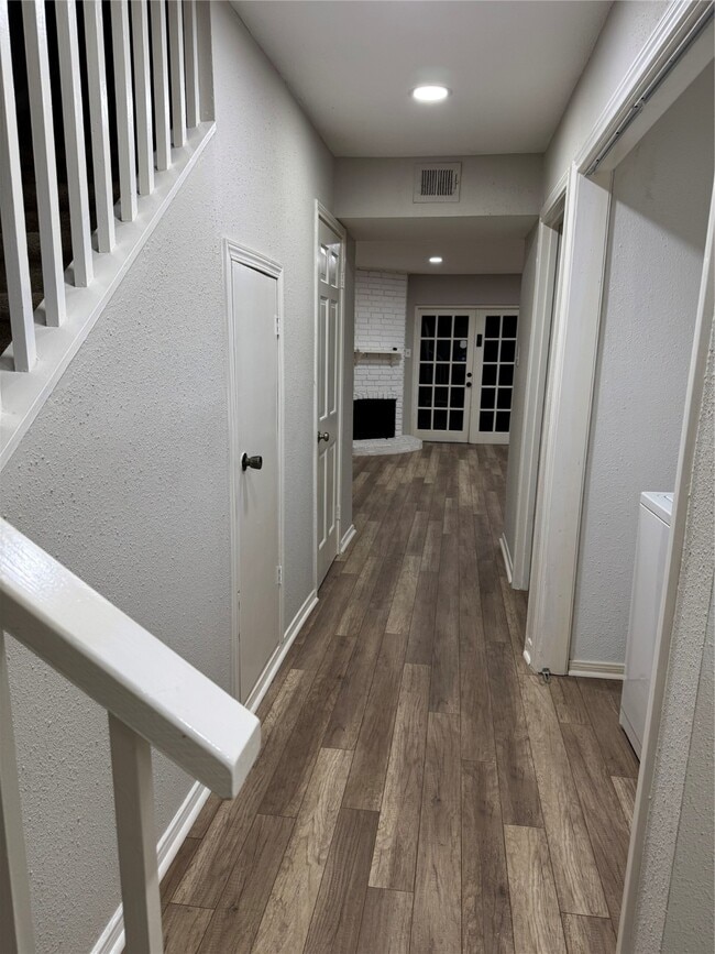 Photo - 13029 Nyack Dr