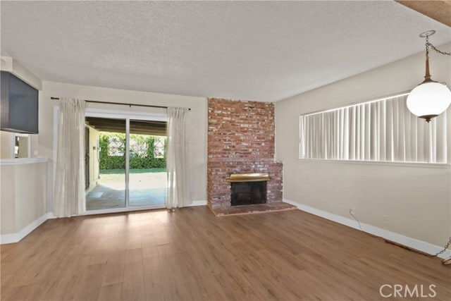 Photo - 10925 Newcomb Ave