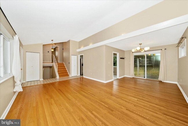 Photo - 3906 Montrose Dr