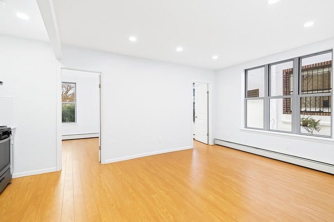 Living Room - 426 McDonald Ave Unit 1R