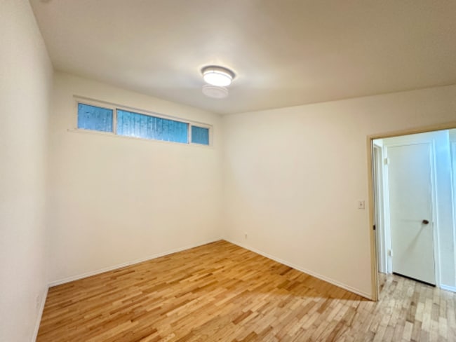 Photo - 5101 Ravenna Ave NE Unit 7