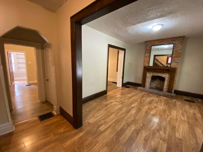 Photo - 321 E 20th Ave Unit 321