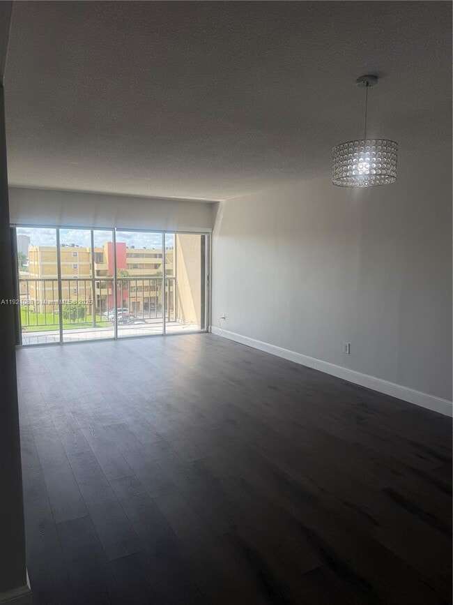 Photo - 9150 Fontainebleau Blvd Unit 509