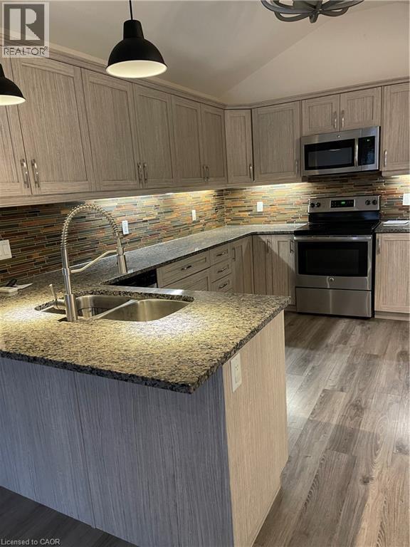 Photo - 11 Hackberry Ln