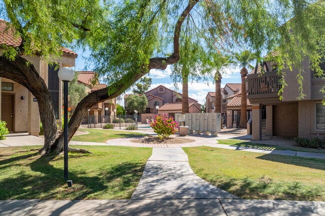 Photo - Papago Park Village