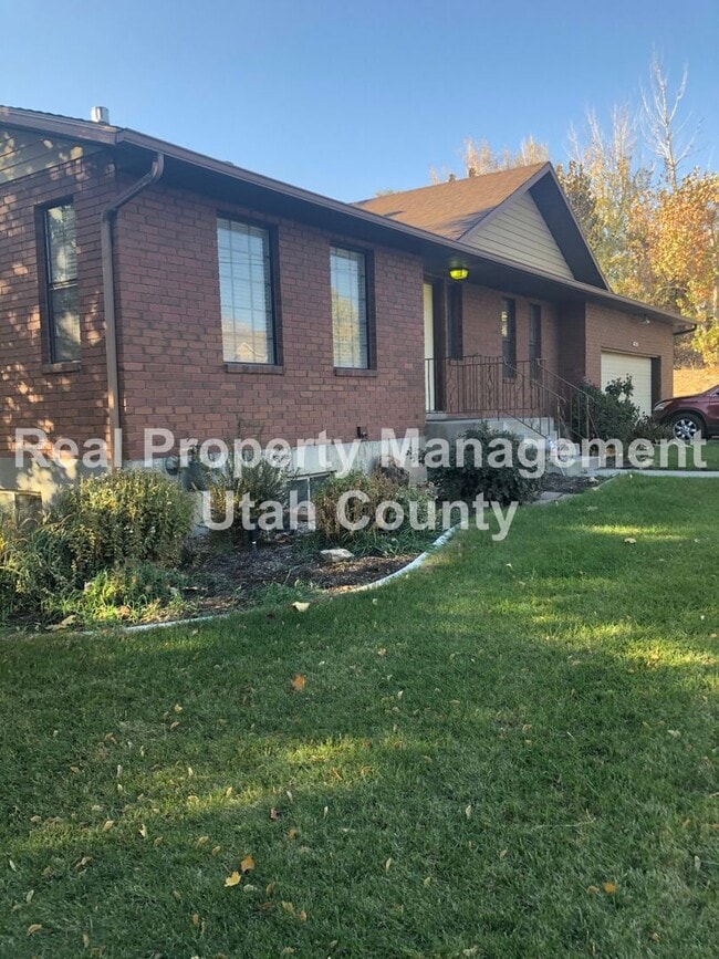 Photo - Spacious Lehi Home