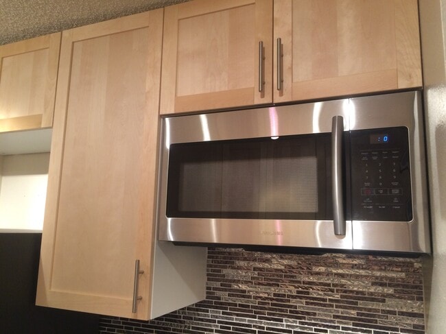 Photo - 3009 Madison Ave