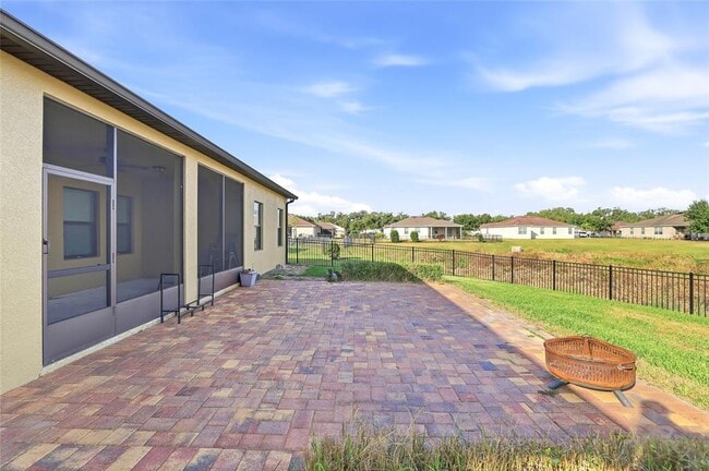 Photo - 7322 61st St E