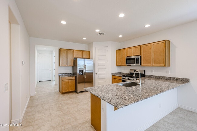 Photo - 5016 N 87th Ln