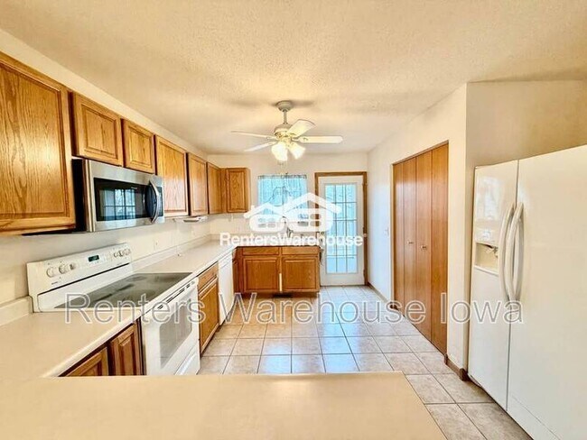 Photo - 495 S 51st St