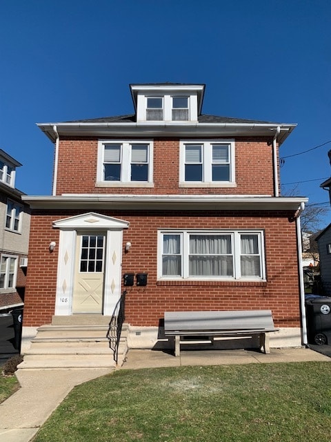 Photo - 108 W 6th Ave