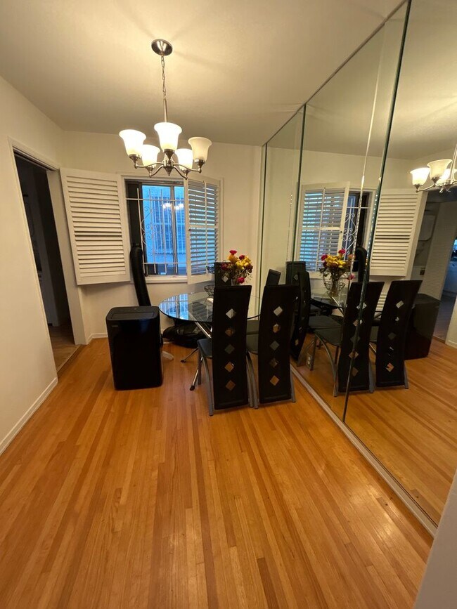 Photo - 204 S Arnaz Drive Apts.