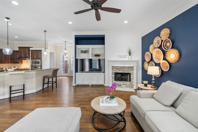 Building Photo - 34 Danby Place