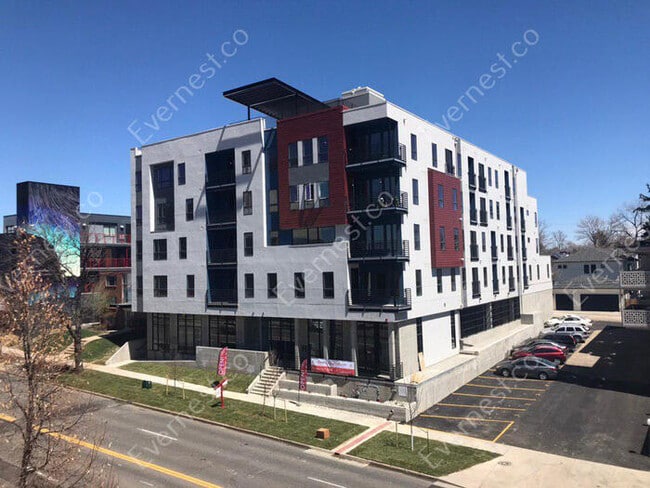 Photo - 2374 S University Blvd