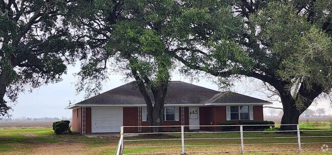 Building Photo - 13707 Farm to Market 1489 Rental