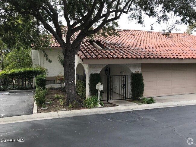 Building Photo - 637 Arroyo Oaks Dr Rental