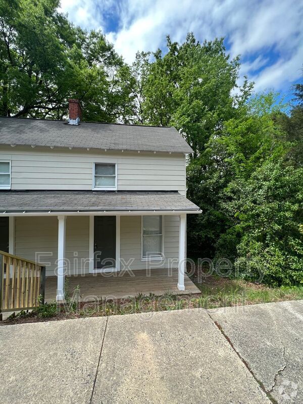 Building Photo - 919 Washington St Unit B Rental