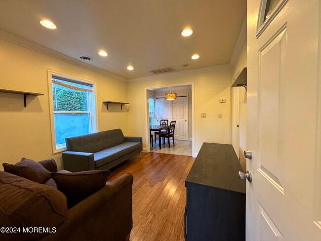 Photo - 340 Elberon Blvd