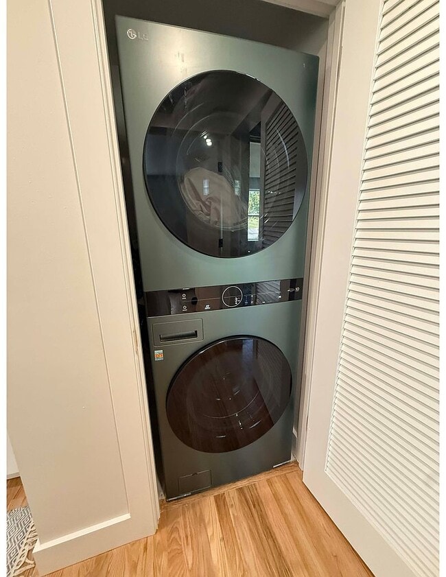 Photo - 4083 SW Dickinson St