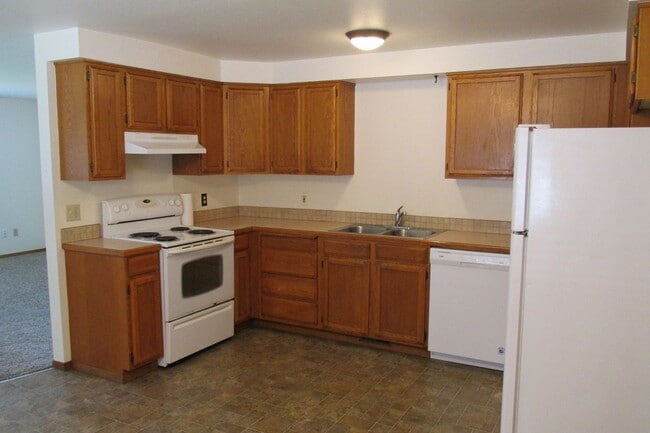 Photo - W. Victoria Ave, 482-496 Unidad 482