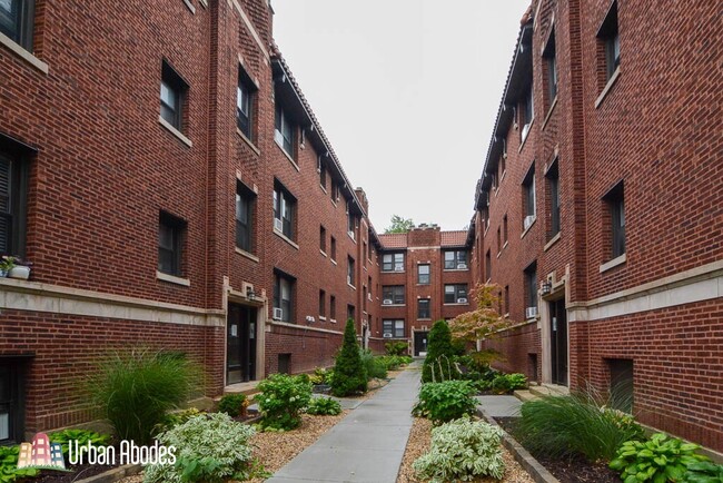 Photo - 2644 N Spaulding Ave Apartments Unit M07B