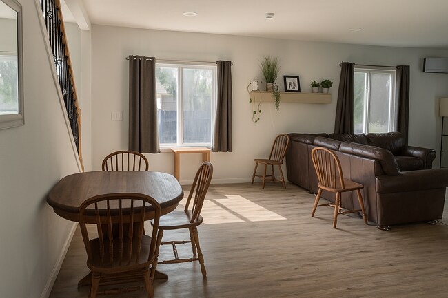 Photo - 500 Gardner Rd