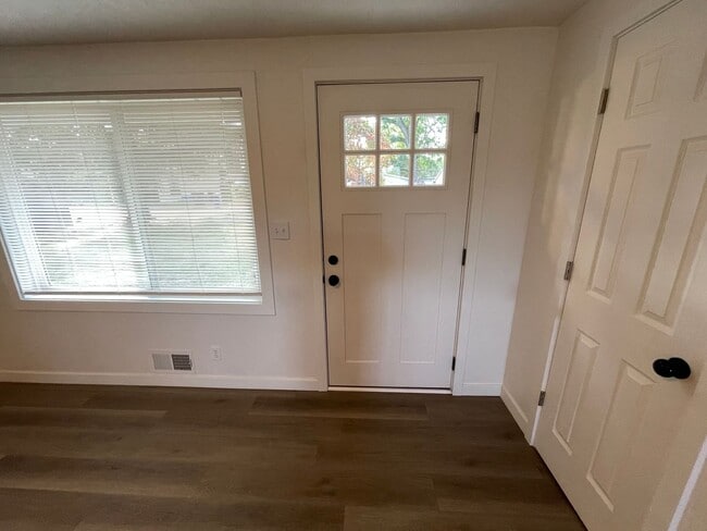 Photo - GARR01 Unidad 411 EASTFIELD DR.