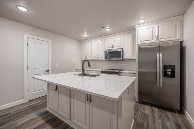 Photo - 369 SE 95th Rd Unidad B