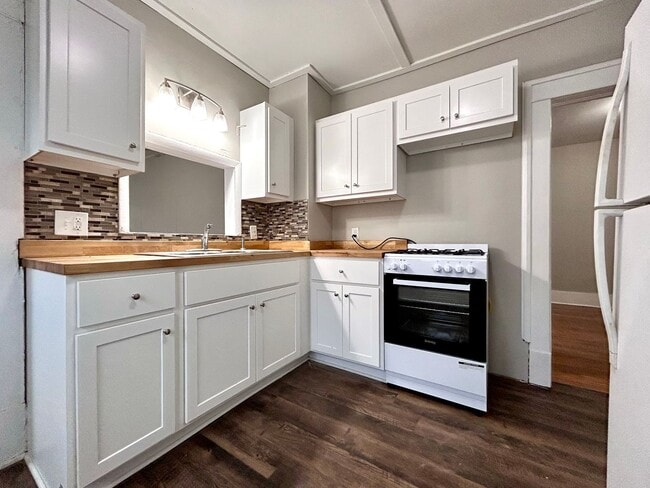 Photo - Three Bedroom Home in Muskegon