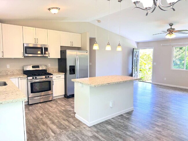 Photo - "Charming 3-Bedroom Retreat with 2 Full Baths in Keaau's Tranquil Paradise!"