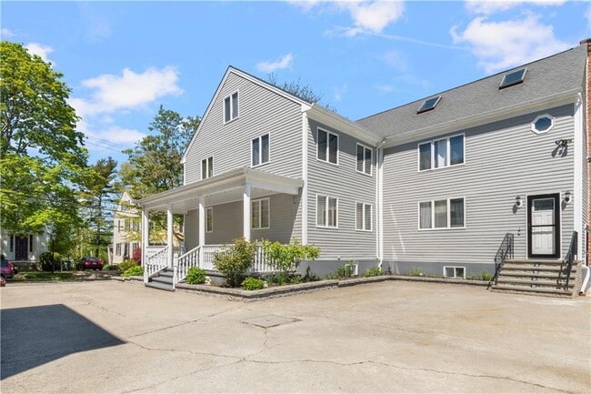 Photo - 706 Hope St Unit 2
