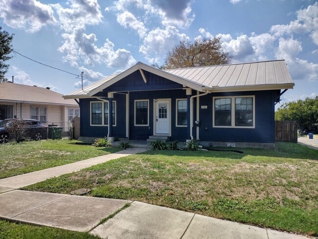 Photo - Woodlawn Beauty!