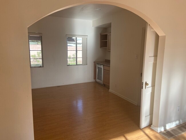 Photo - 428 N Treat Ave